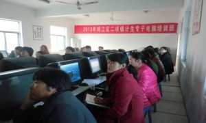 𯽭��������ٰ����ר�ɵ�����ѵ��