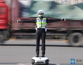 �ߺ������˽���